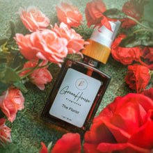 Load image into Gallery viewer, The Florist, Greenhouse Fragrance, Natural Organic fragrances